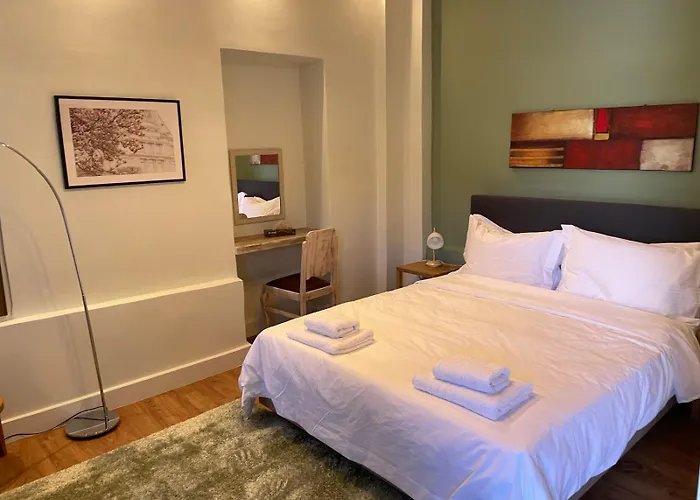 Artemis Seasons * Ellinikón