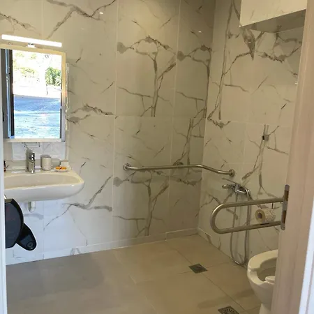 Artemis Seasons Appartement *